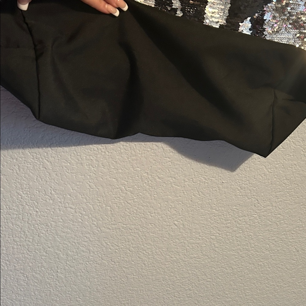 PINK Victoria's Secret Silver and Black and Gold Sequin Tote - Picture 3 of 9